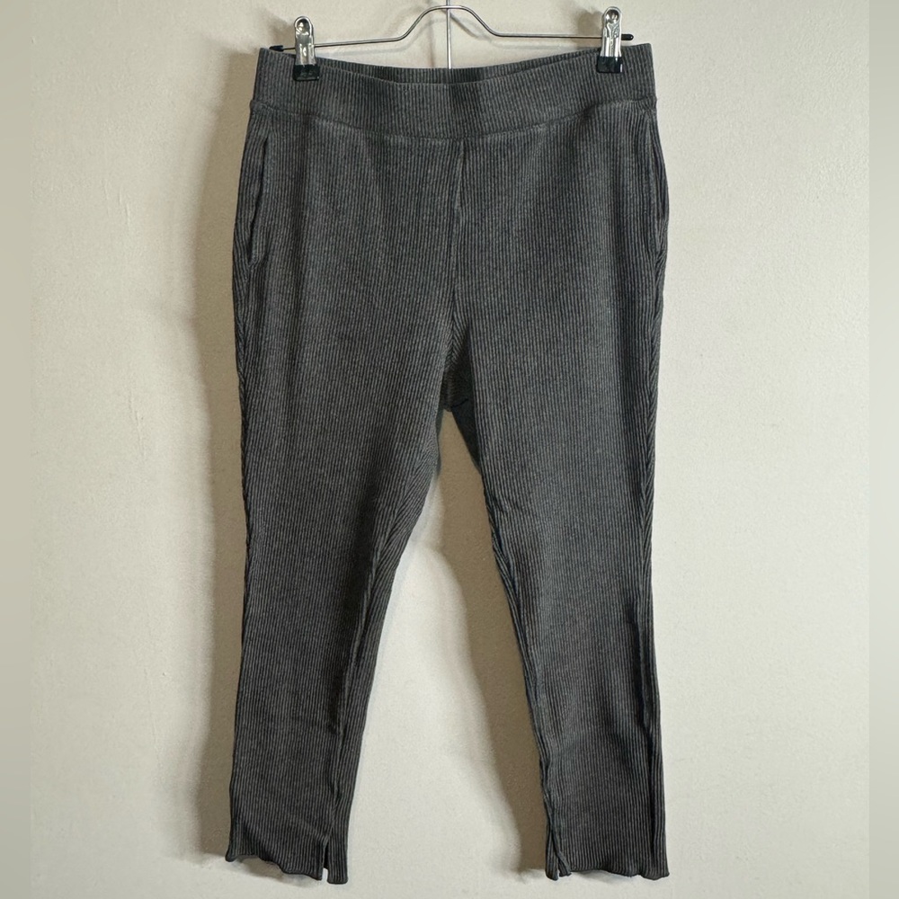 Uniqlo Stretch Cropped Pants